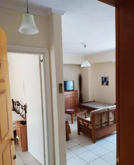 Stratos Family Apartments & Studios نيوس مارماراس الغرفة الصورة