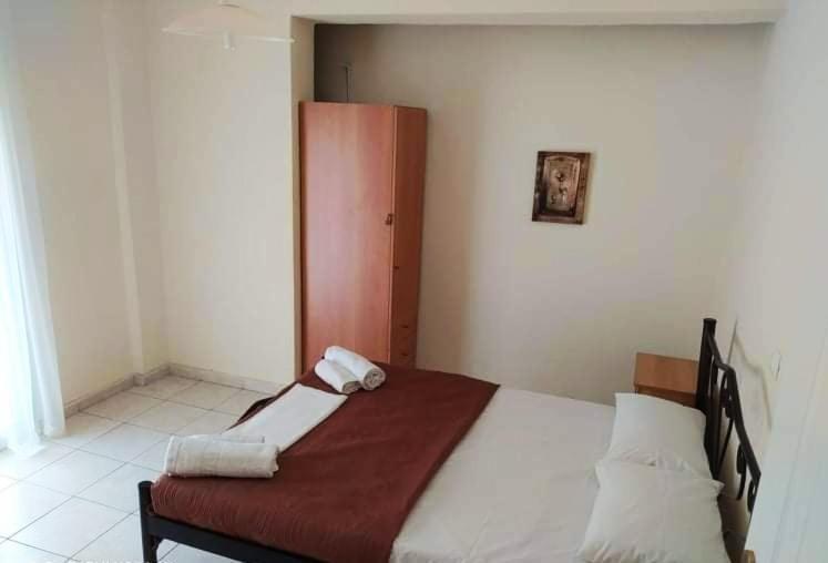 Stratos Family Apartments & Studios نيوس مارماراس الغرفة الصورة